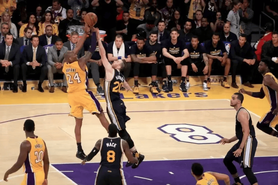 NBA球员突然宣布退役，球迷震惊